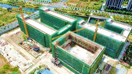 【奮戰(zhàn)三季度 打贏攻堅戰(zhàn)】柳州市明德小學2#、3#教學樓主體結(jié)構通過驗收