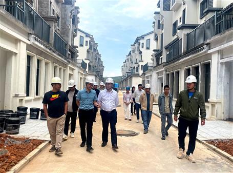 鄧芳軍到冶建設(shè)備安裝分公司項(xiàng)目調(diào)研指導(dǎo)